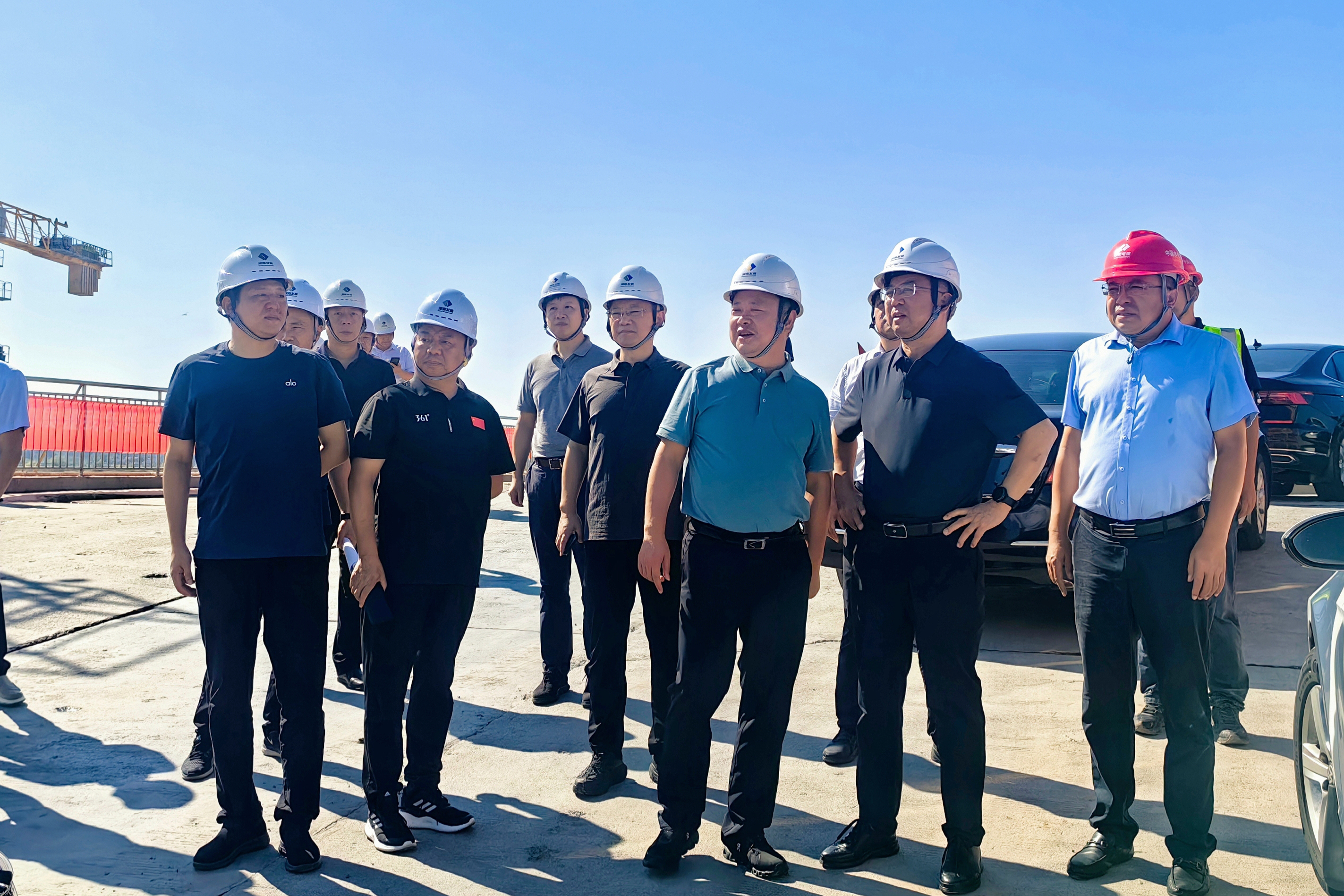 渌口区委书记李晓彤率队调研株洲航电扩机工程项目