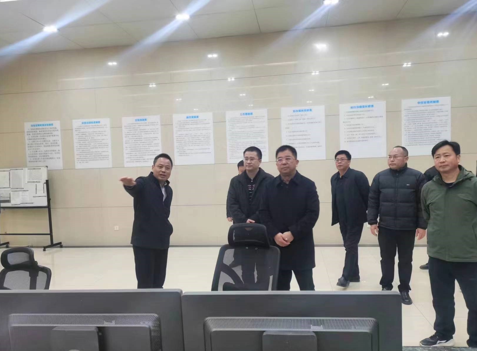 刘志刚带队赴株洲航电分星空在线登录检查并看望慰问一线职工
